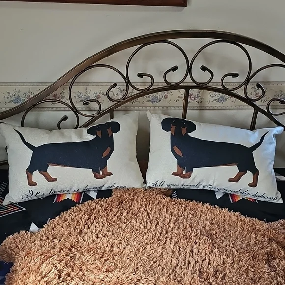 New Utopia Bedding 2 Dachshund Print Throw Pillows set zippered 12 x 20 - Picture 4 of 16